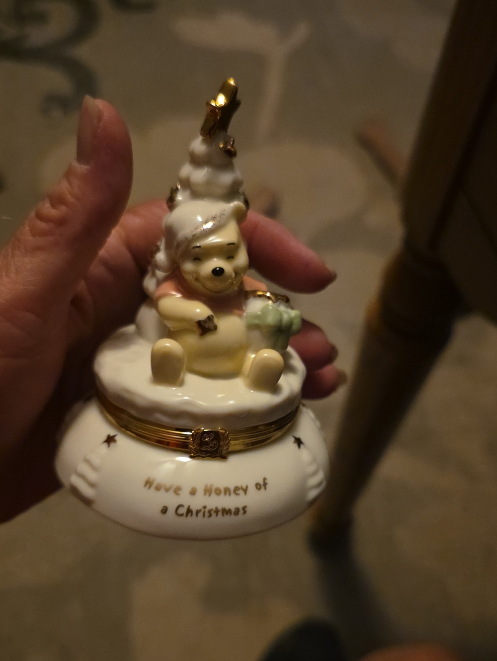 Lenox A Pooh Sort Of Christmas Winnie the Pooh Holiday Trinket Box